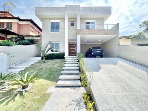 Casa à venda com 358,59 m², 4 dormitórios, 4 vagas. São Paulo II, Granja Viana, Cotia