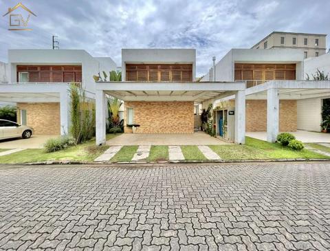 Casa à venda na Granja Viana, com 3 quartos (1 suíte), 173 m², Condomínio Quintas Vila Real