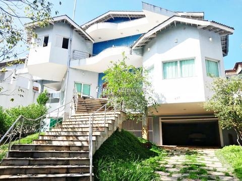 Casa à venda na Granja Viana, Condomínio Parque das Artes com 5 quartos (3 suítes), 730 m²