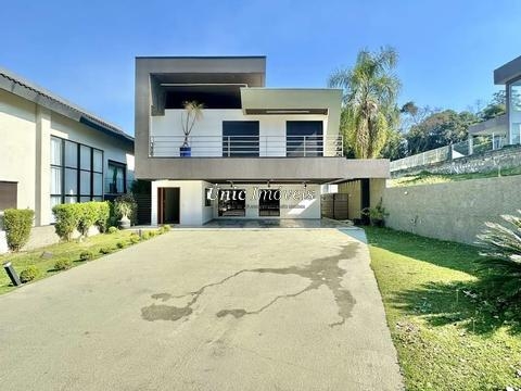 Casa à venda e para alugar em Cotia, Granja Viana, com 4 suítes, com 360 m², Residencial Vintage