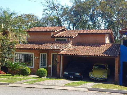 Casa à venda no Condomínio Vila Verde com 3 quartos (1 suíte),  223 m²