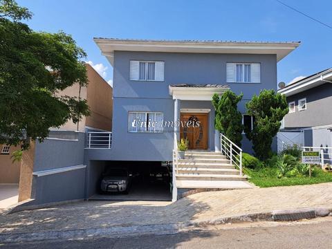 Casa à venda em Cotia, Granja Viana, com 4 suítes, com 400 m², São Paulo II
