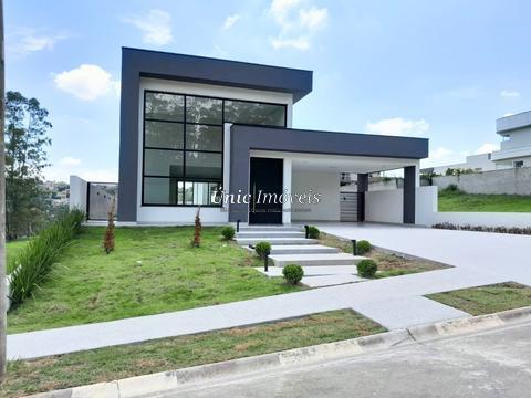 Casa térrea nova (zero km) à venda com 4 suítes, com 270 m², Reserva Santa Maria Nature