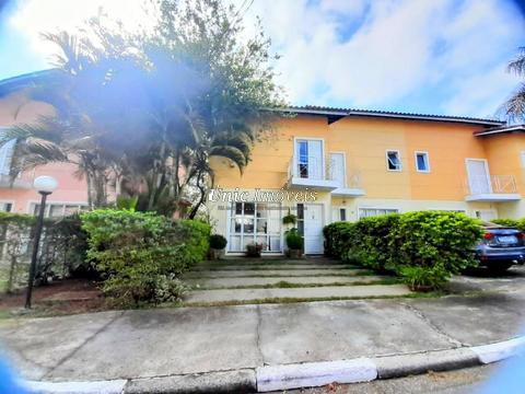 Casa para venda e locação em Cotia com 3 quartos (1 suíte), com 86 m²