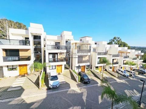 Casa à venda no Condomínio Authentic Granja Viana, com 3 quartos (1 suítes), com 150.02 m²