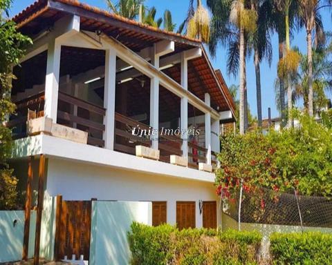 Casa à venda em Cotia, Granja Viana, com 4 quartos, com 450 m², Granja Viana II - Glebas I e II