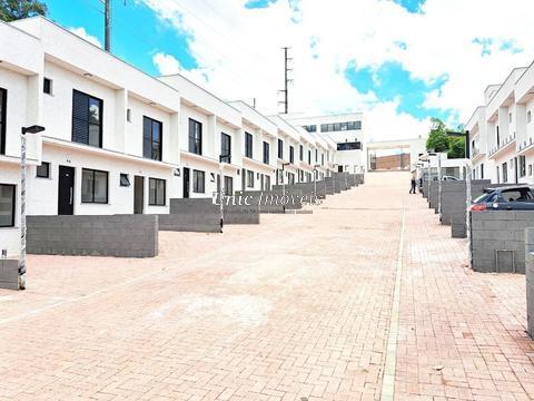 Casa para locação na Granja Viana com 2 suítes, 82 m², Semi mobiliado, Condomio Vila Moura