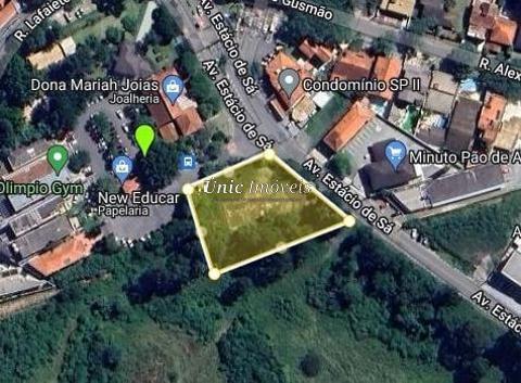 Oportunidade! Terreno com 2372.34 m² à venda na Granja Viana, próximo ao Condomínio São Paulo 2
