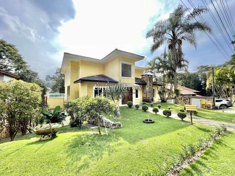 Casa à venda no Cond. Vila Verde (Km 36), 494m², 4 dormitórios (3 suítes), gourmet, piscina. Condomínio com ótimo lazer!