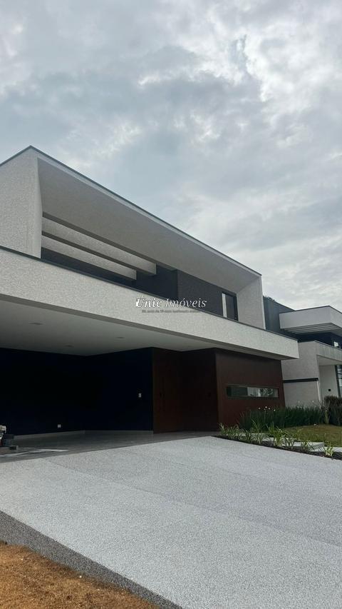 Casa à venda em Cotia, Parque Dom Henrique, com 3 suítes, com 233 m², Reserva Santa Paula