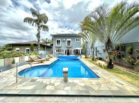 Casa à venda no Condomínio Nova Higienópolis, com 3 suítes, com 224.23 m²