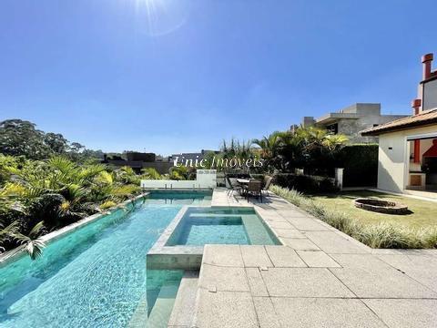 Casa para venda no Cond. Vintage com 6 suítes (4 + 2 apto. hóspedes), piscina, gourmet!