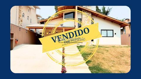 Casa terrea à venda no Condomínio Vila Verde com 3 quartos (1 suíte), Piscina, Área gourmet, 204 m²